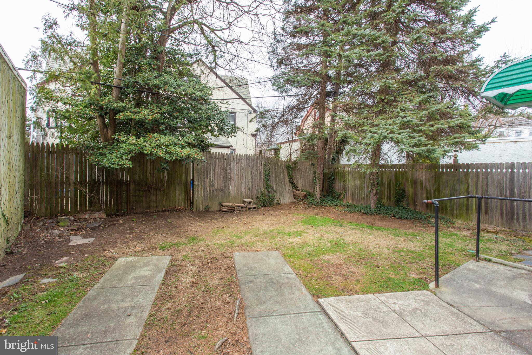 18 Deforest Road Lansdowne, PA 19050 - Photo 5 of 40