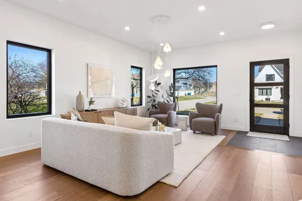 $1,498,000 | 5900 Abbott Avenue South, Edina, MN 55410