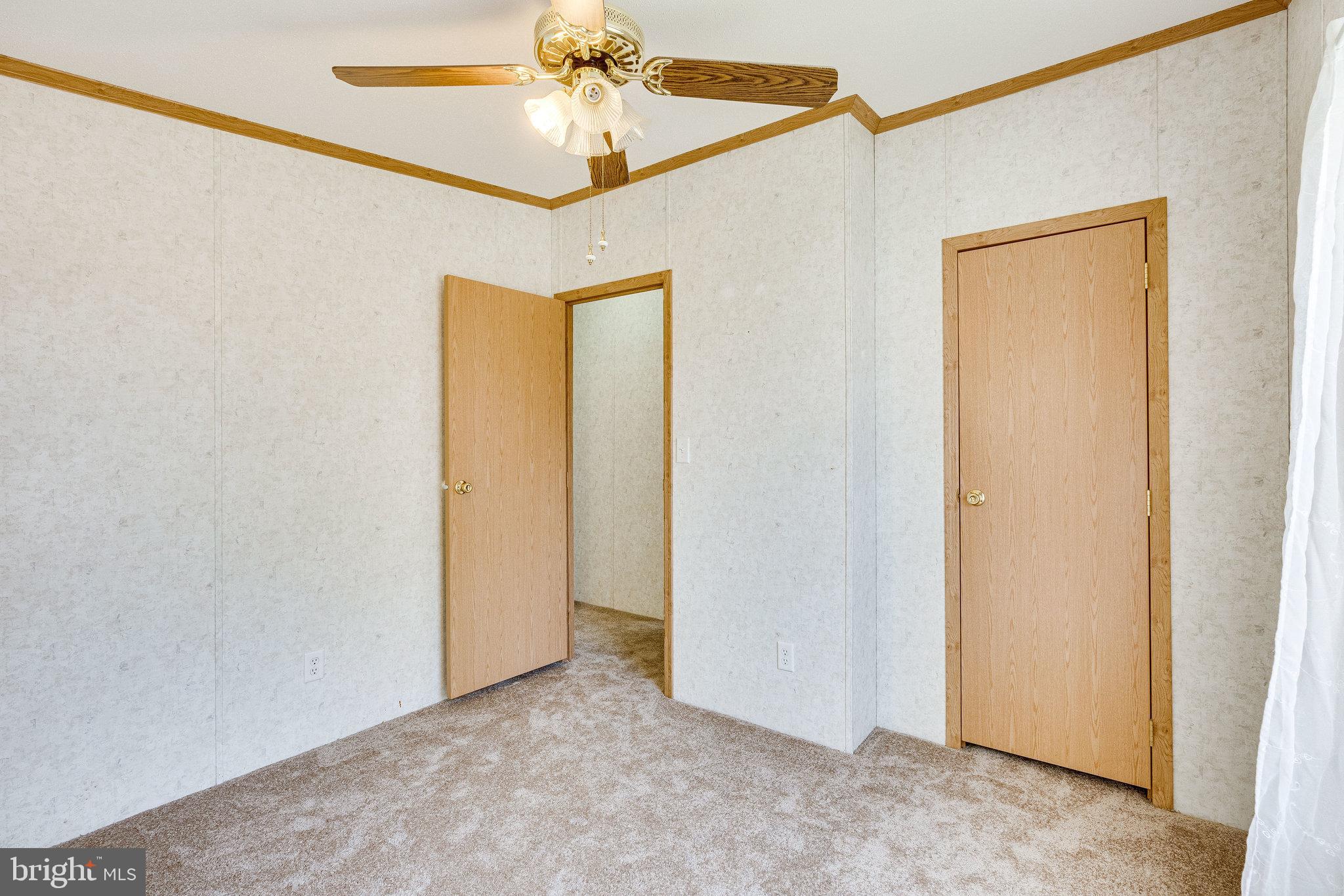 14514 Lanica Circle Chantilly, VA 20151 - Photo 26 of 37 Bedroom 3