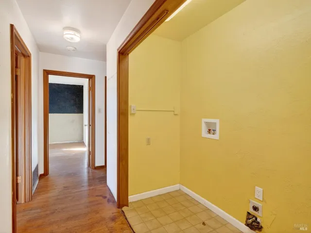 $725,000 | 221 Hayman Court, Santa Rosa, CA 95409