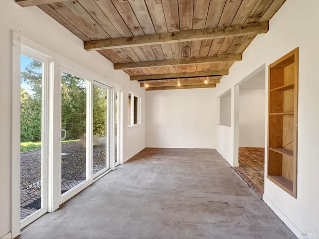 $725,000 | 221 Hayman Court, Santa Rosa, CA 95409