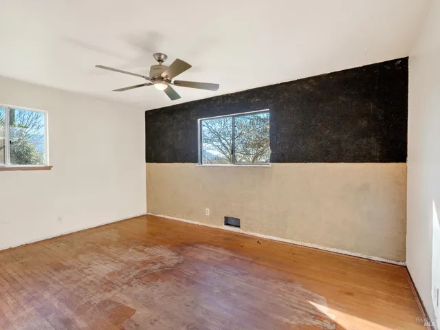 $725,000 | 221 Hayman Court, Santa Rosa, CA 95409