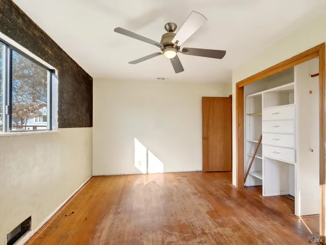 $725,000 | 221 Hayman Court, Santa Rosa, CA 95409