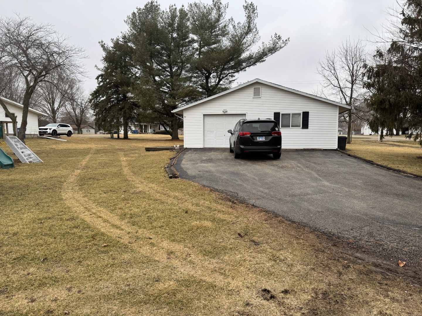 106 South Steele Street Cherry, IL 61317 - Photo 15 of 21