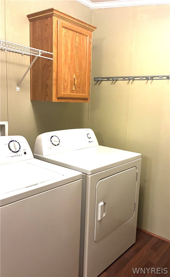 6035 South Transit Road Lockport Town, NY 14094 - Photo 15 of 32 LAUNDRY OFF KITCHEN-BACK HALL