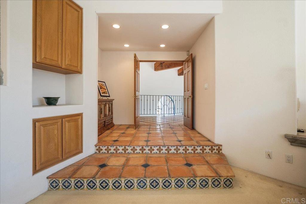 3577 Stonegate Place Fallbrook, CA 92028 - Photo 26 of 60 Double Door Entry to the Huge Primary En-Suite