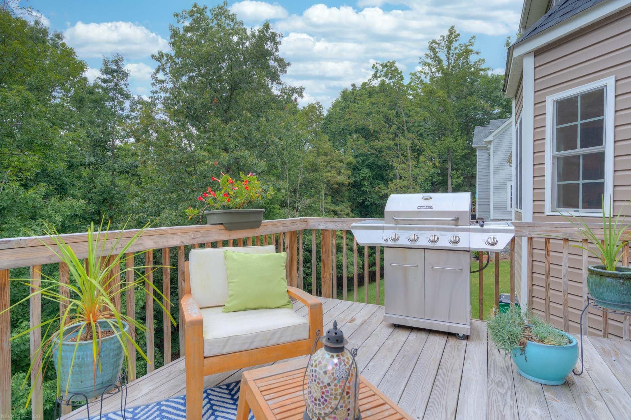 1045 Green Ridge Road Christiansburg, VA 24073 - Photo 5 of 46 Gallery Image 5