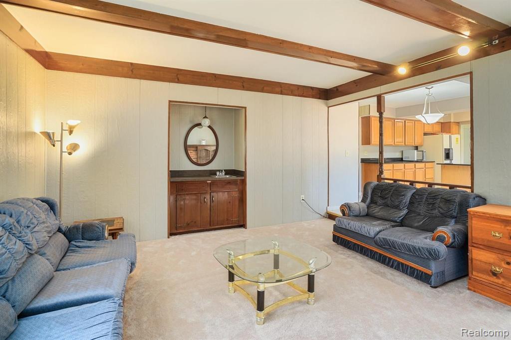 691 Abbey Court Rochester Hills, MI 48307 - Photo 12 of 39