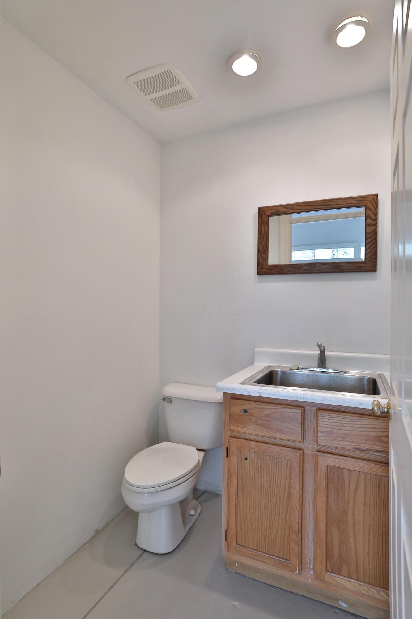 455 Walhalla Road Columbus, OH 43202 - Photo 51 of 71 455-Walhalla-April2026-52