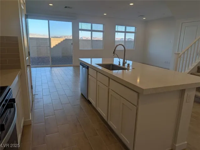 $2,200 | 246 Kobuk Avenue, Henderson, NV 89011