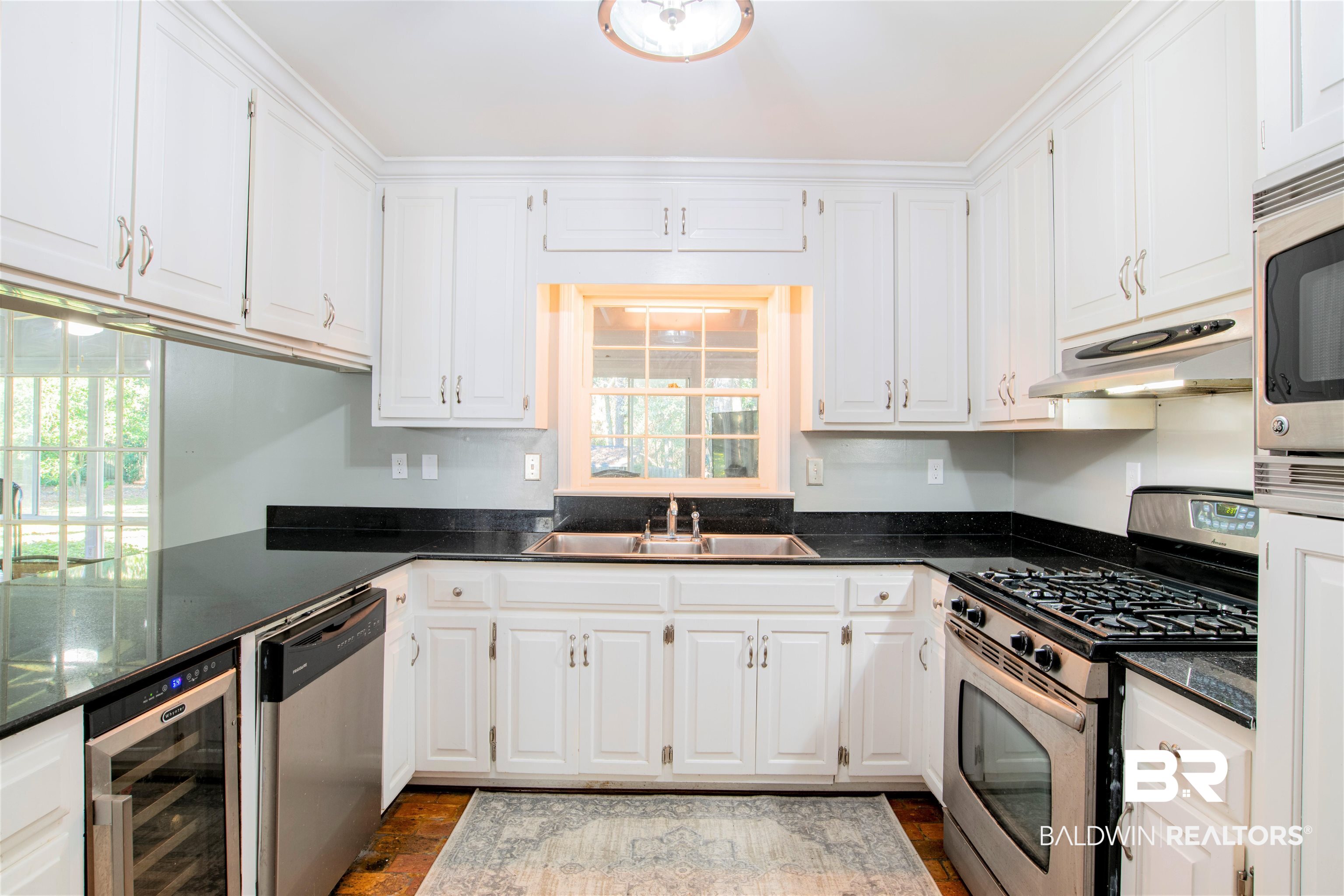 1400 Oak Tree Court Mobile, AL 36609 - Photo 15 of 33