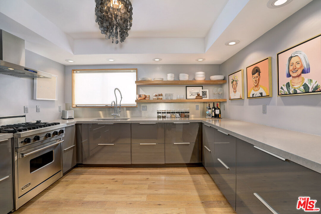 828 19th Street, Unit C Santa Monica, CA 90403 - Photo 14 of 29