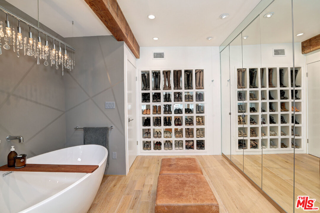 828 19th Street, Unit C Santa Monica, CA 90403 - Photo 23 of 29