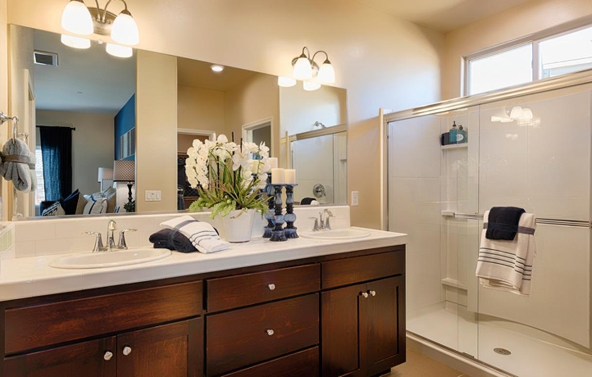 801 Strada Street, Unit 74 Lemoore, CA 93245 - Photo 7 of 10 Gallery Image 7
