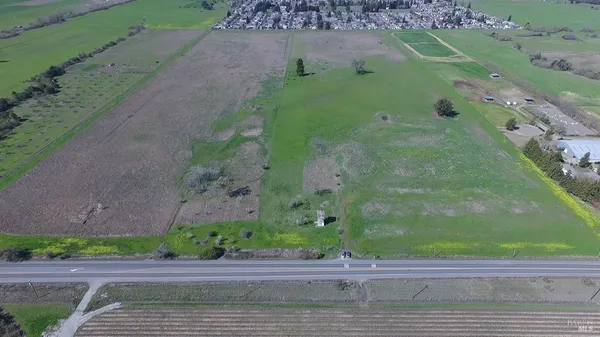 $1,200,000 | 5655 Petaluma Hill Road, Santa Rosa, CA 95404