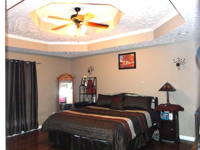 301 Webb Road Bell Buckle, TN 37020 - Photo 9 of 18 Large master bedroom with double trey ceiling.