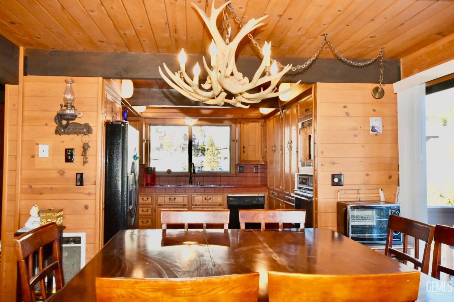 Undisclosed Address Tehachapi, CA 93561 - Photo 7 of 17 a living room with patio furniture and a large window