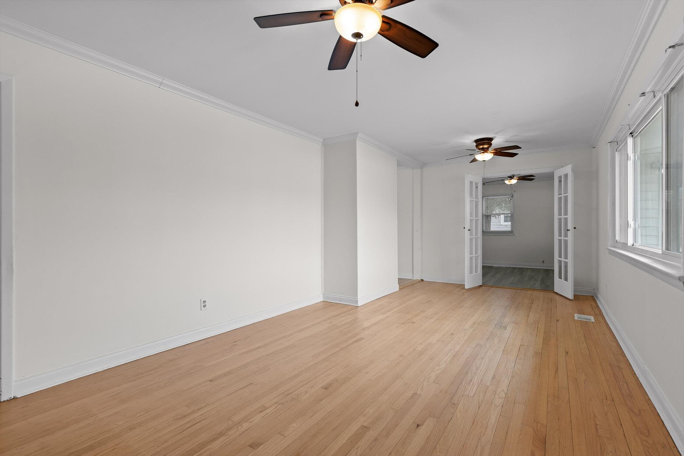 6010 Ridgeview Circle Hixson, TN 37343 - Photo 5 of 28 6010 Ridgeview Cir.