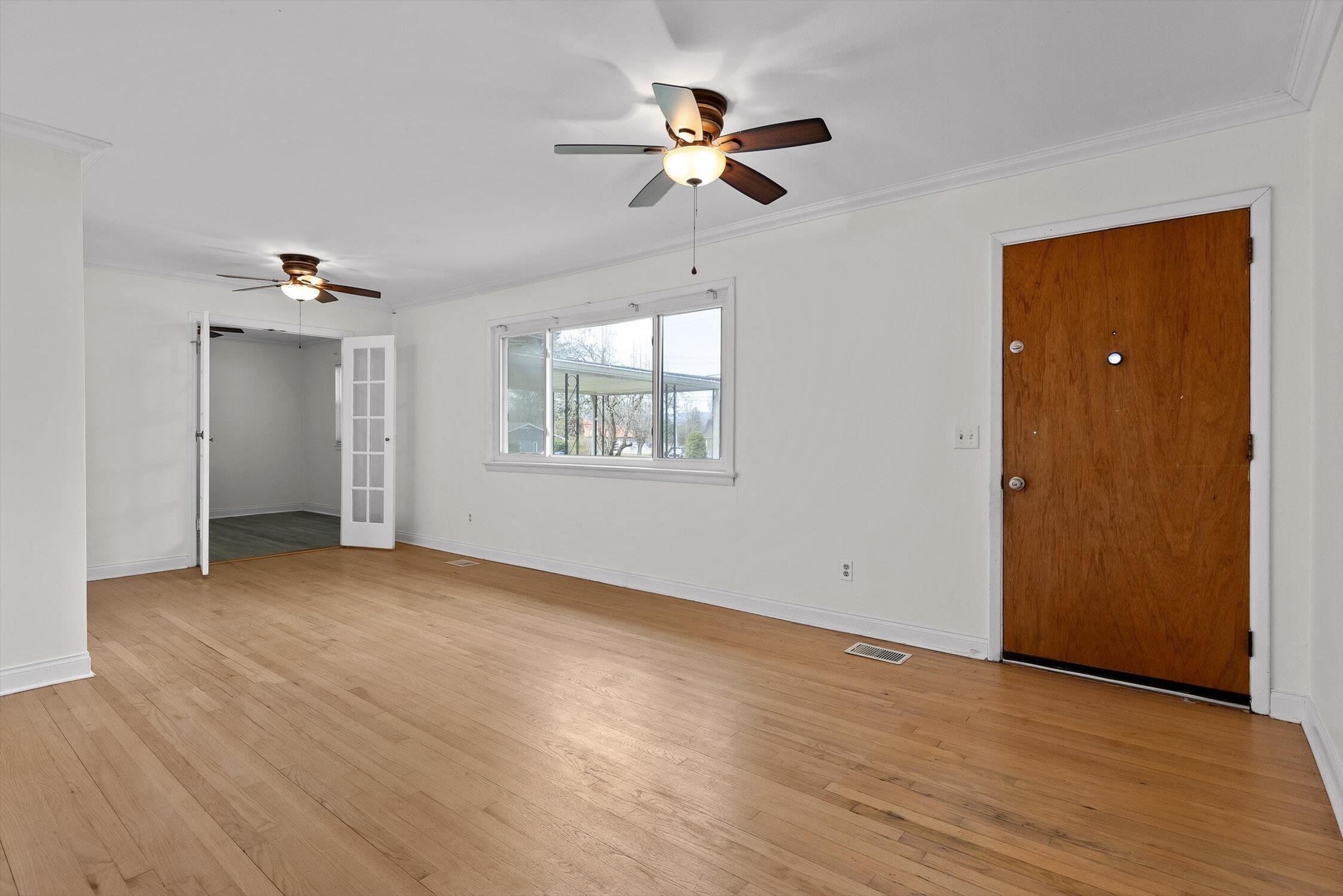 6010 Ridgeview Circle Hixson, TN 37343 - Photo 6 of 28 6010 Ridgeview Cir.