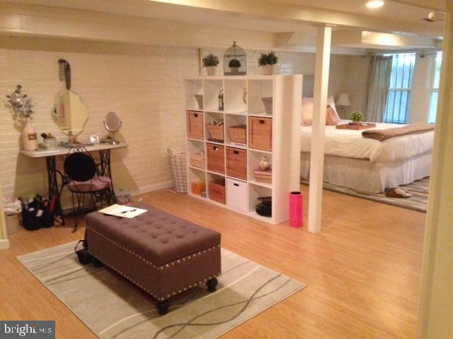 1915 35th Place Northwest Washington, DC 20007 - Photo 5 of 16