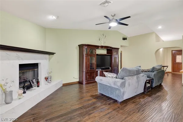 $599,000 | 2941 Sean Darin Circle, Las Vegas, NV 89146