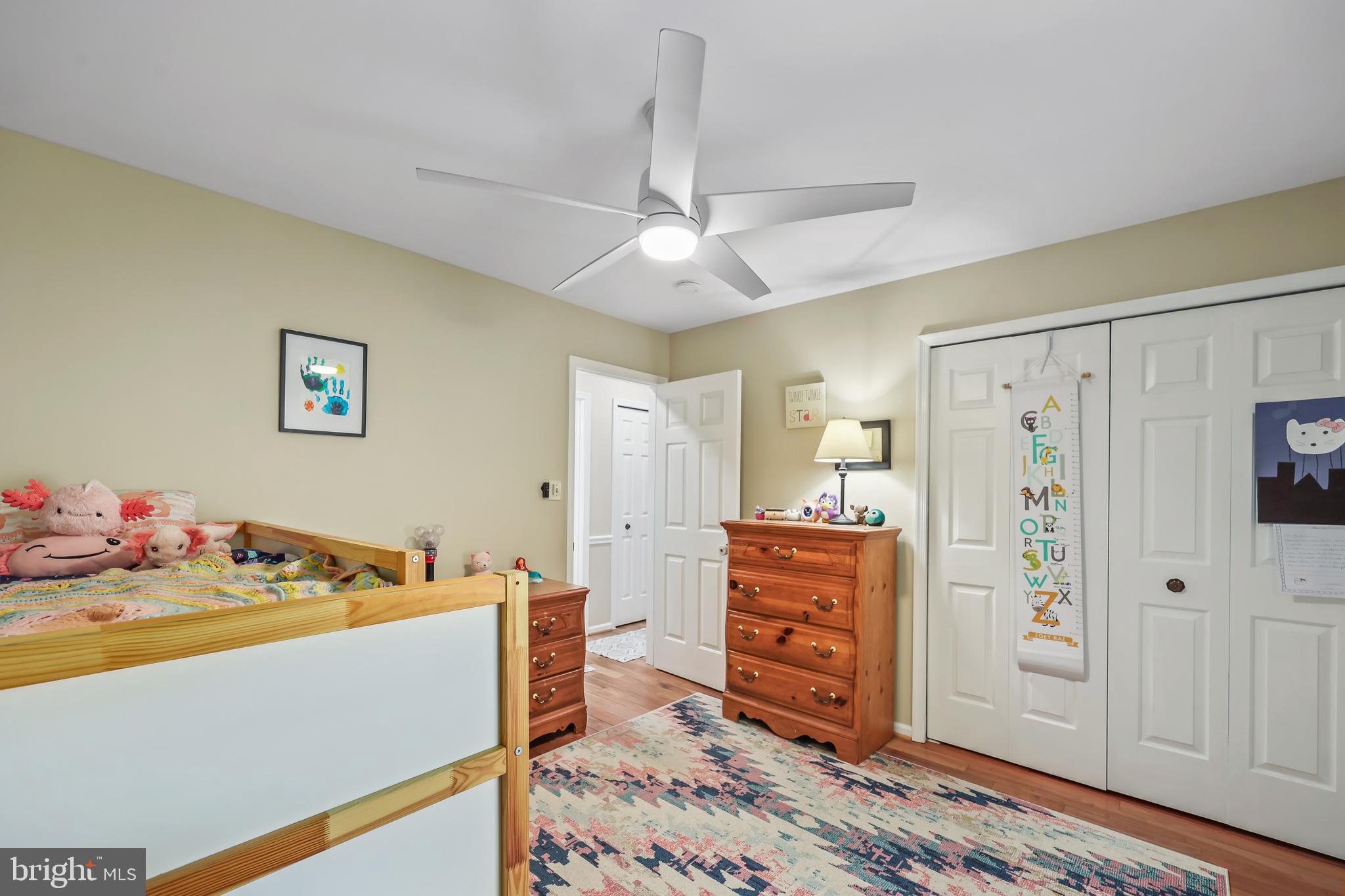 9217 Rockefeller Lane Springfield, VA 22153 - Photo 27 of 41 Upper Level - Bedroom #3