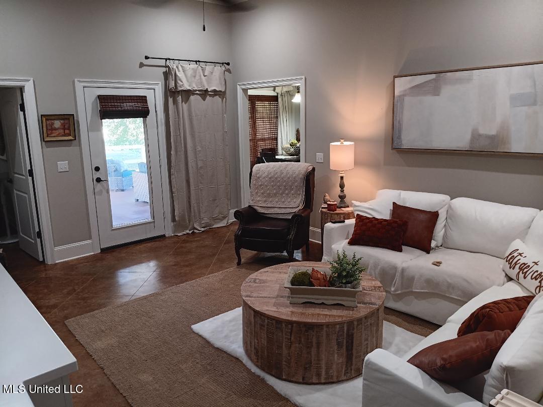312 Alicetowne Landing Brandon, MS 39047 - Photo 5 of 48 Living Room 2