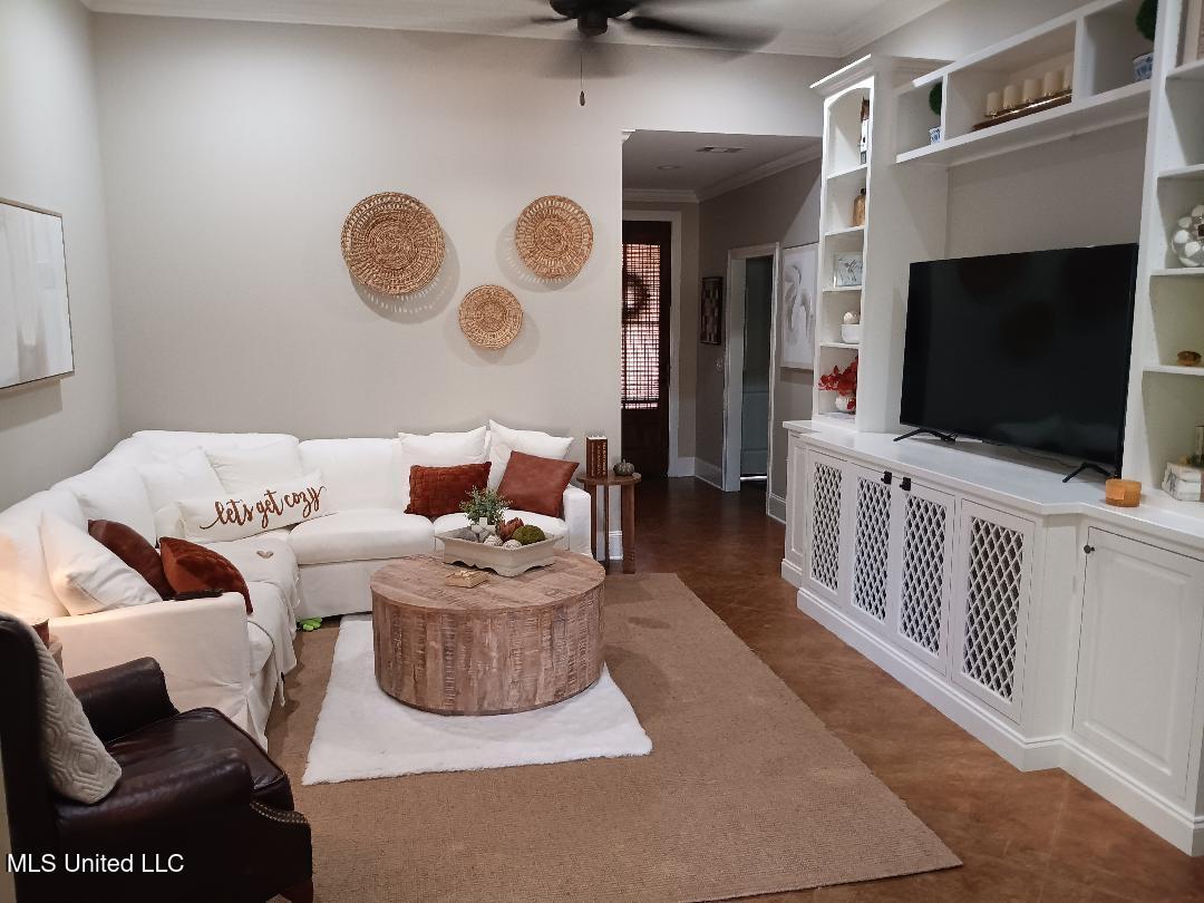 312 Alicetowne Landing Brandon, MS 39047 - Photo 7 of 48 Living Room 1