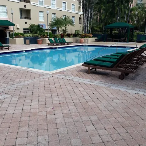 $350,000 | 520 Southeast 5th Avenue, Unit 3704, Fort Lauderdale, FL 33301