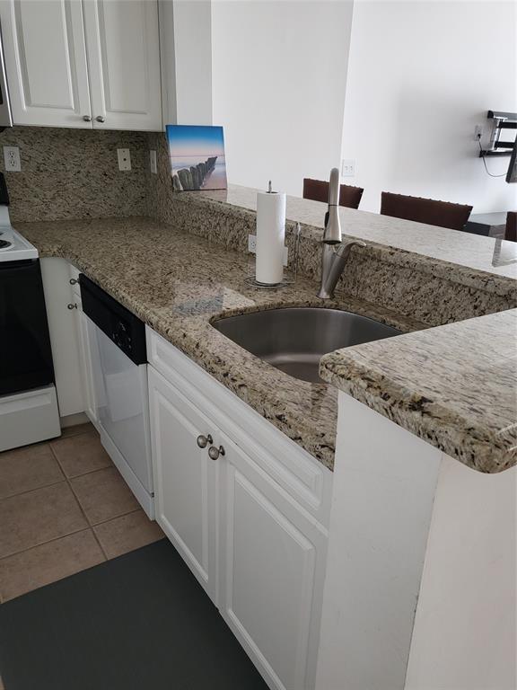 520 Southeast 5th Avenue, Unit 3704 Fort Lauderdale, FL 33301 - Photo 6 of 33