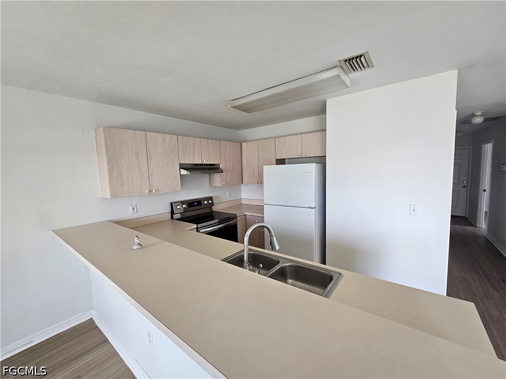 5337 Glenlivet Road Fort Myers, FL 33907 - Photo 16 of 18