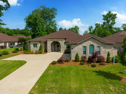 $949,000 | 952 Jenoa Drive, Castle Hayne, NC 28429