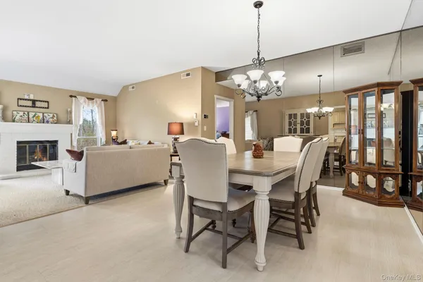 $675,000 | 342 Heritage Hills, Unit B, Somers, NY 10589