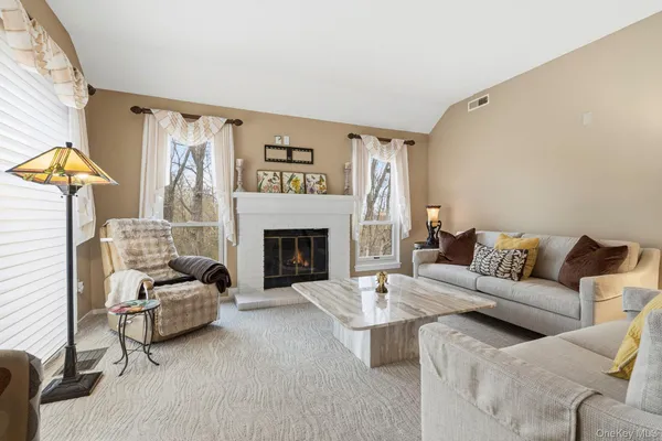 $675,000 | 342 Heritage Hills, Unit B, Somers, NY 10589