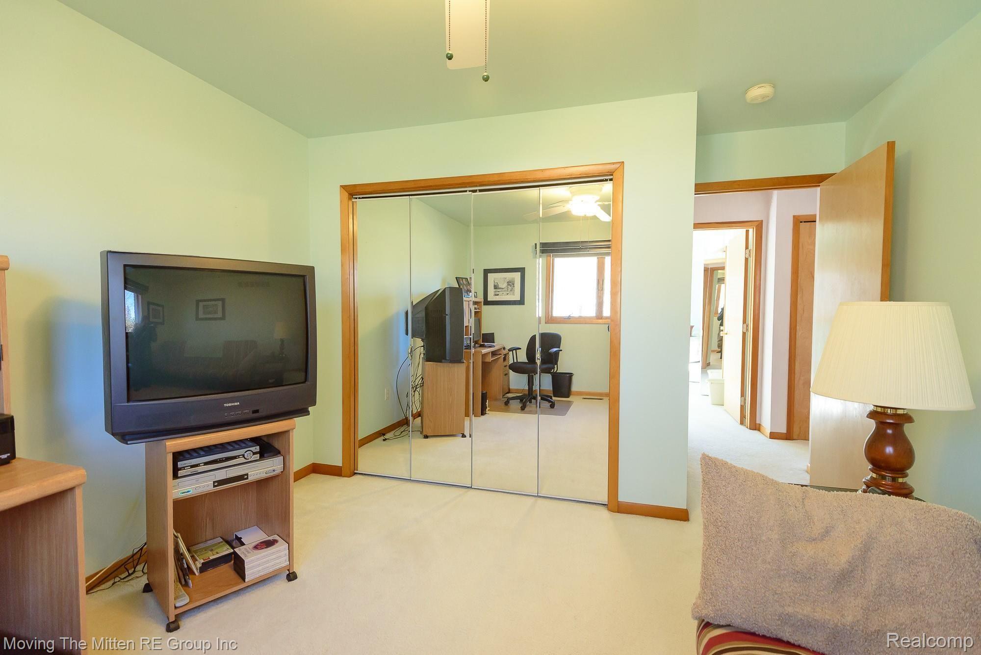 40900 Robbe Road Belleville, MI 48111 - Photo 29 of 55 40900_robbe-3.jpg