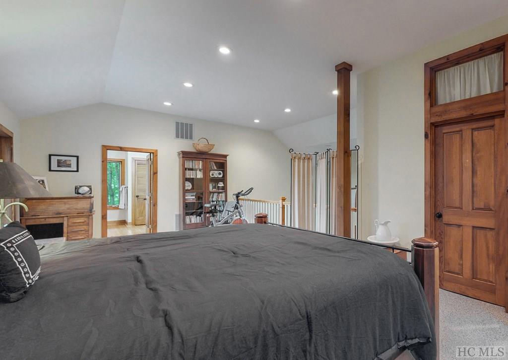 28 Windy Hill Road Highlands, NC 28741 - Photo 18 of 26 Gallery Image 18
