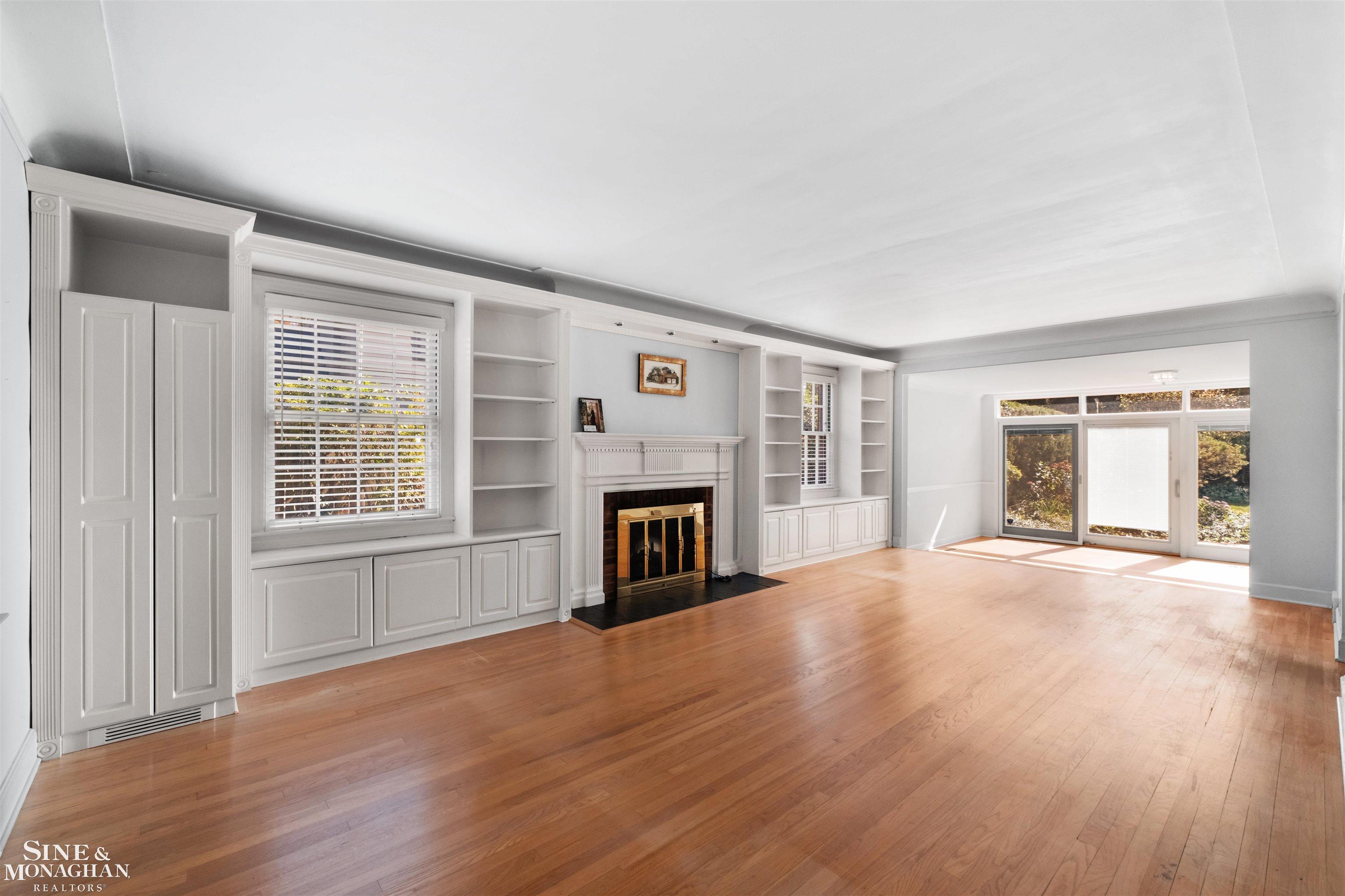 245 Moross Road Grosse Pointe Farms, MI 48236 - Photo 3 of 52