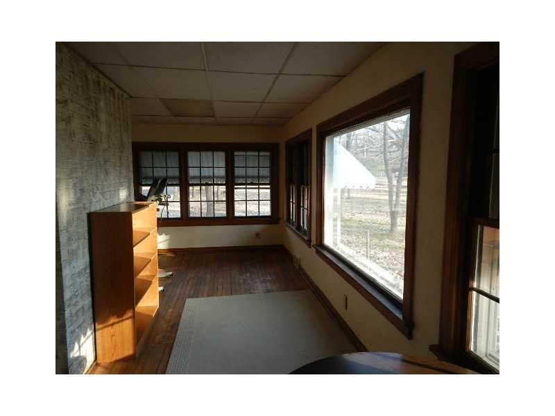 3843 Springfield Jamestown Road Springfield, OH 45502 - Photo 3 of 18
