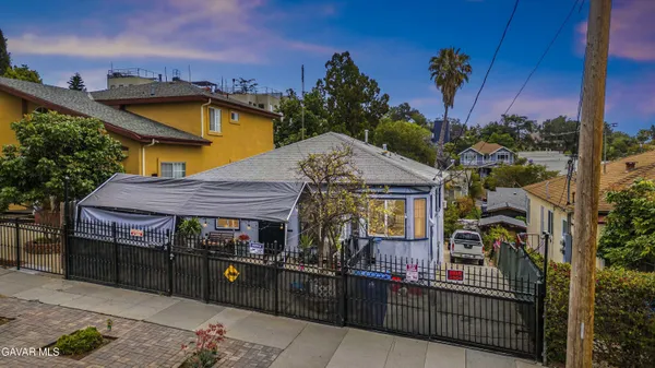 $1,133,000 | 1350 Quintero Street, Los Angeles, CA 90026