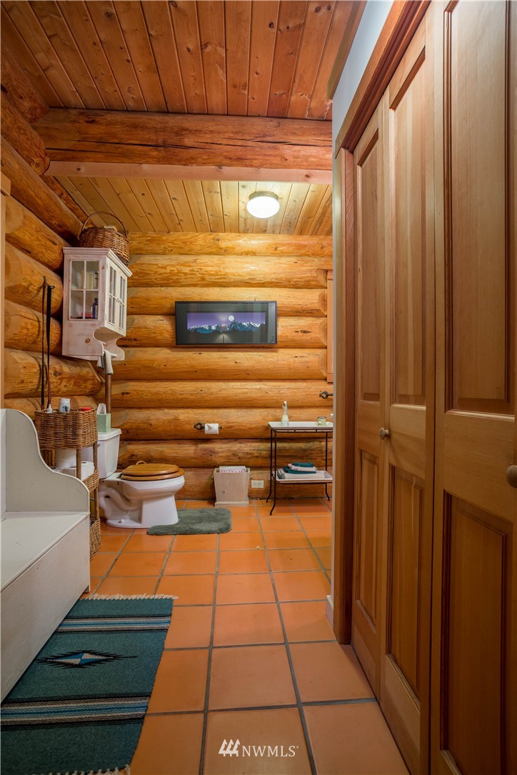 6022 Bell Creek Road Deming, WA 98244 - Photo 13 of 24 Gallery Image 13