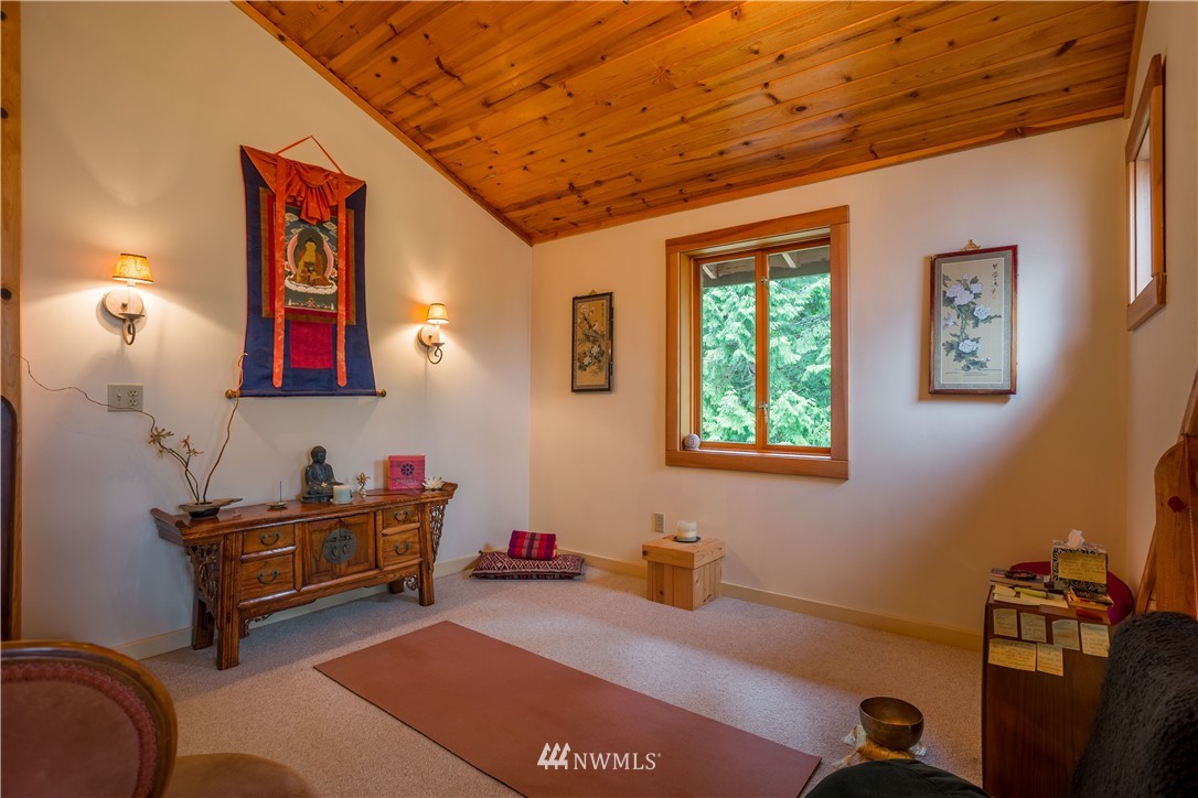 6022 Bell Creek Road Deming, WA 98244 - Photo 14 of 24 Gallery Image 14