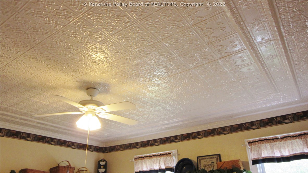 803 Main Street Point Pleasant, WV 25550 - Photo 18 of 30 Gallery Image 18