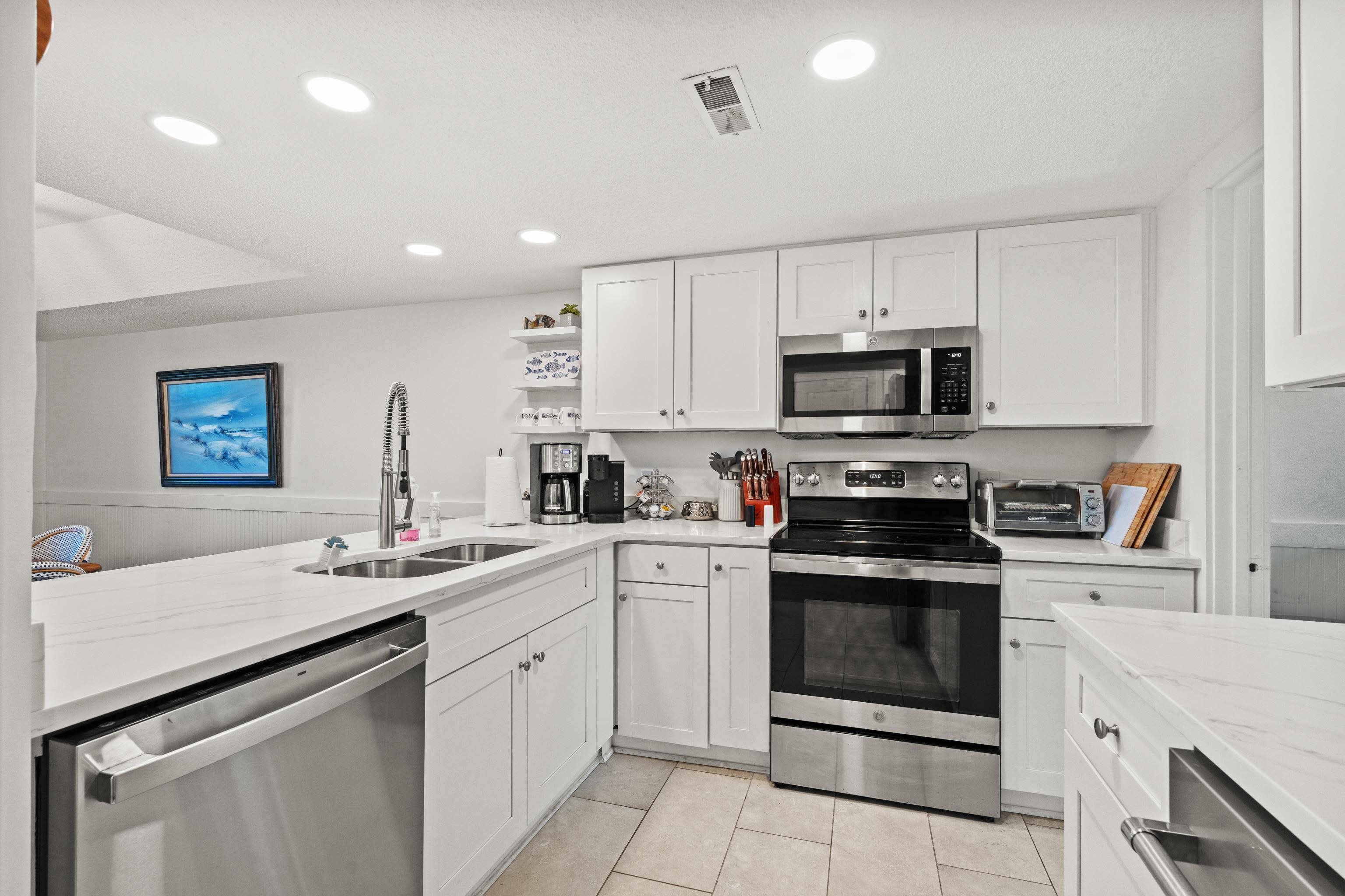 58 Inlet Point Drive Pawleys Island, SC 29585 - Photo 12 of 41