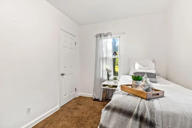 $275,000 | 6329 47th Avenue North, Crystal, MN 55428