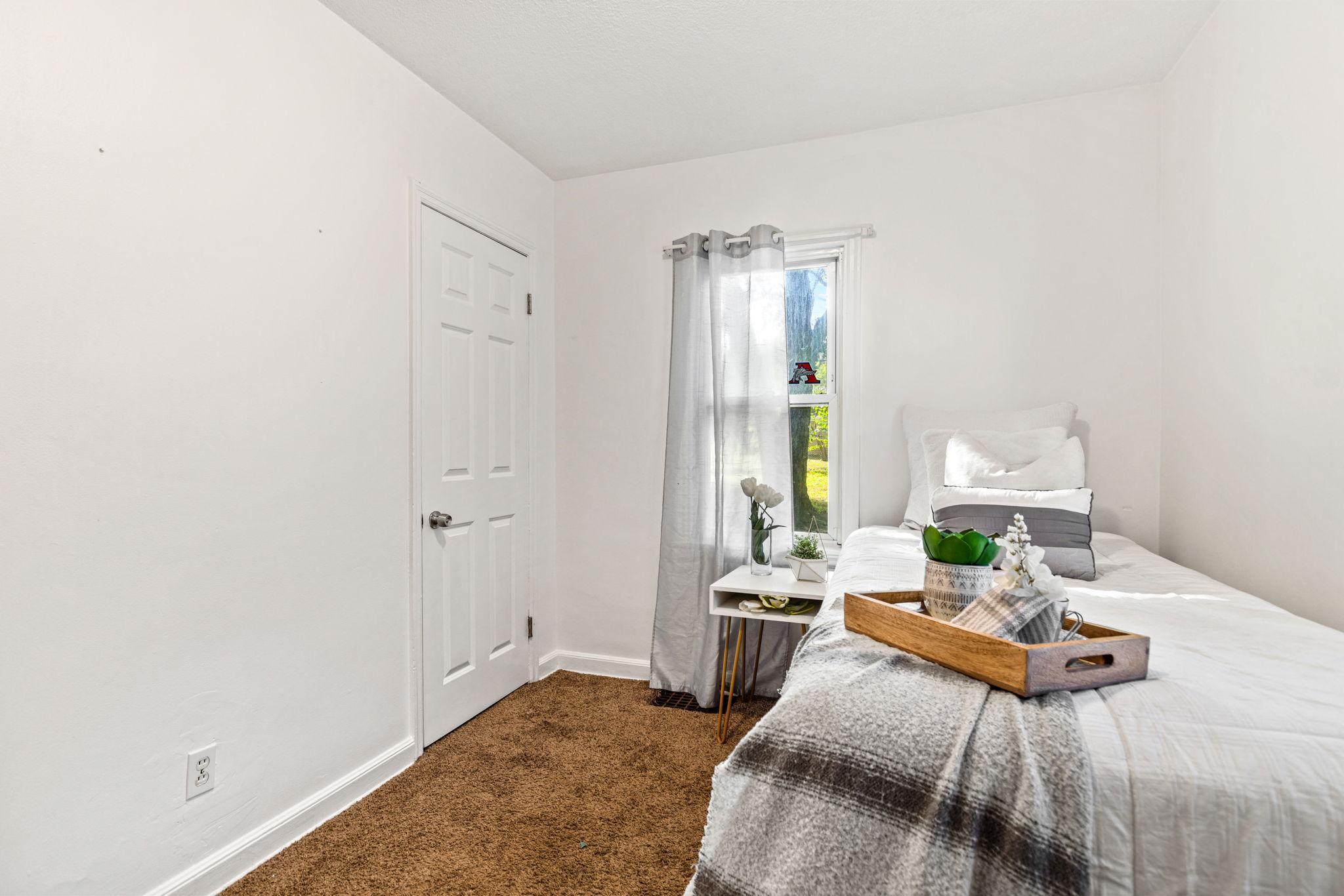 6329 47th Avenue North Crystal, MN 55428 - Photo 20 of 43