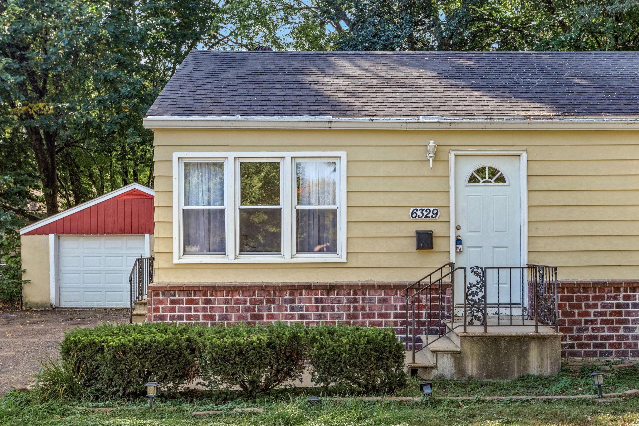 6329 47th Avenue North Crystal, MN 55428 - Photo 3 of 43