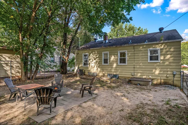 $275,000 | 6329 47th Avenue North, Crystal, MN 55428