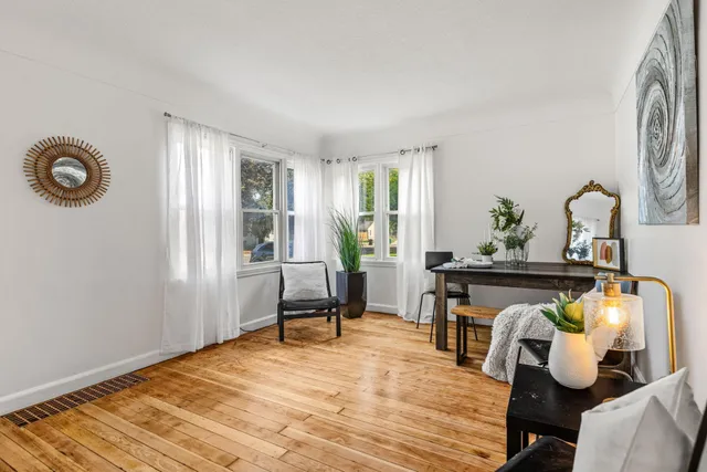 $275,000 | 6329 47th Avenue North, Crystal, MN 55428