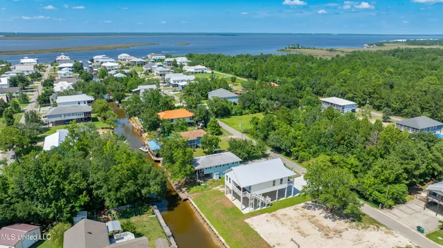 $560,000 | 44 Fiber Street, Bay St. Louis, MS 39520