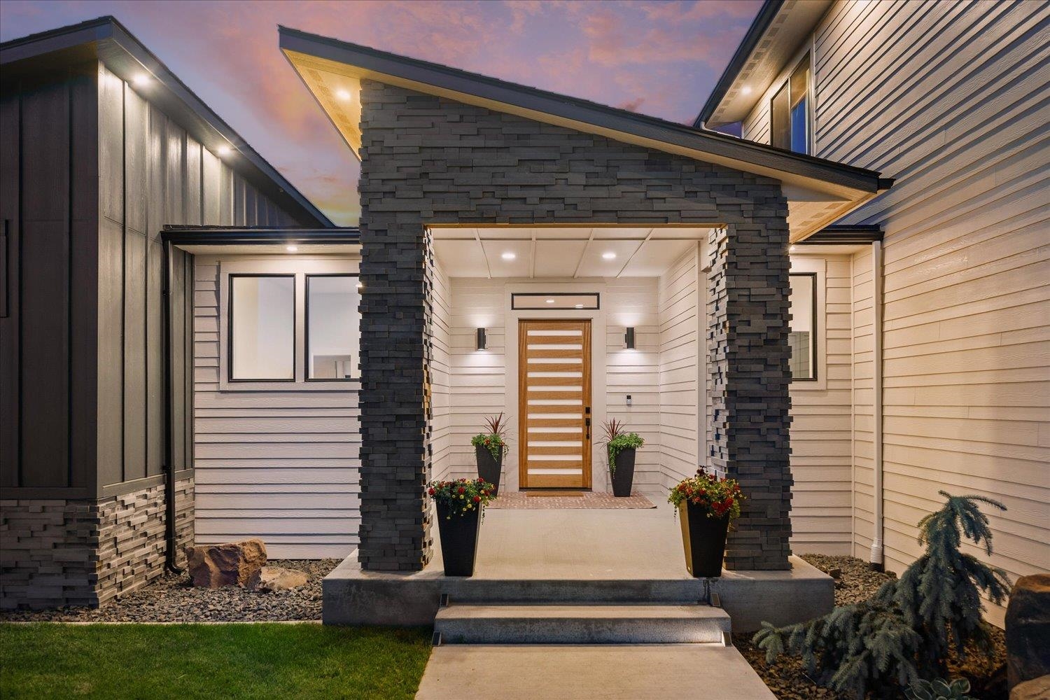 5257 South Falcon Point Spokane, WA 99224 - Photo 2 of 47